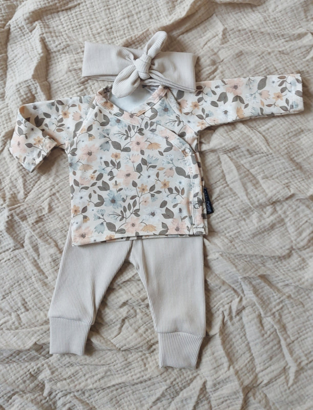 Newborn Setje flowers ecru