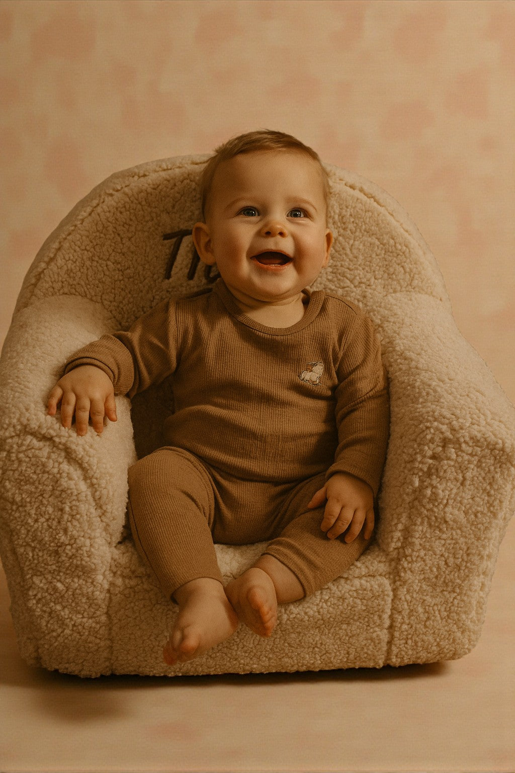 Teddy Kinderstoel beige met geborduurde naam