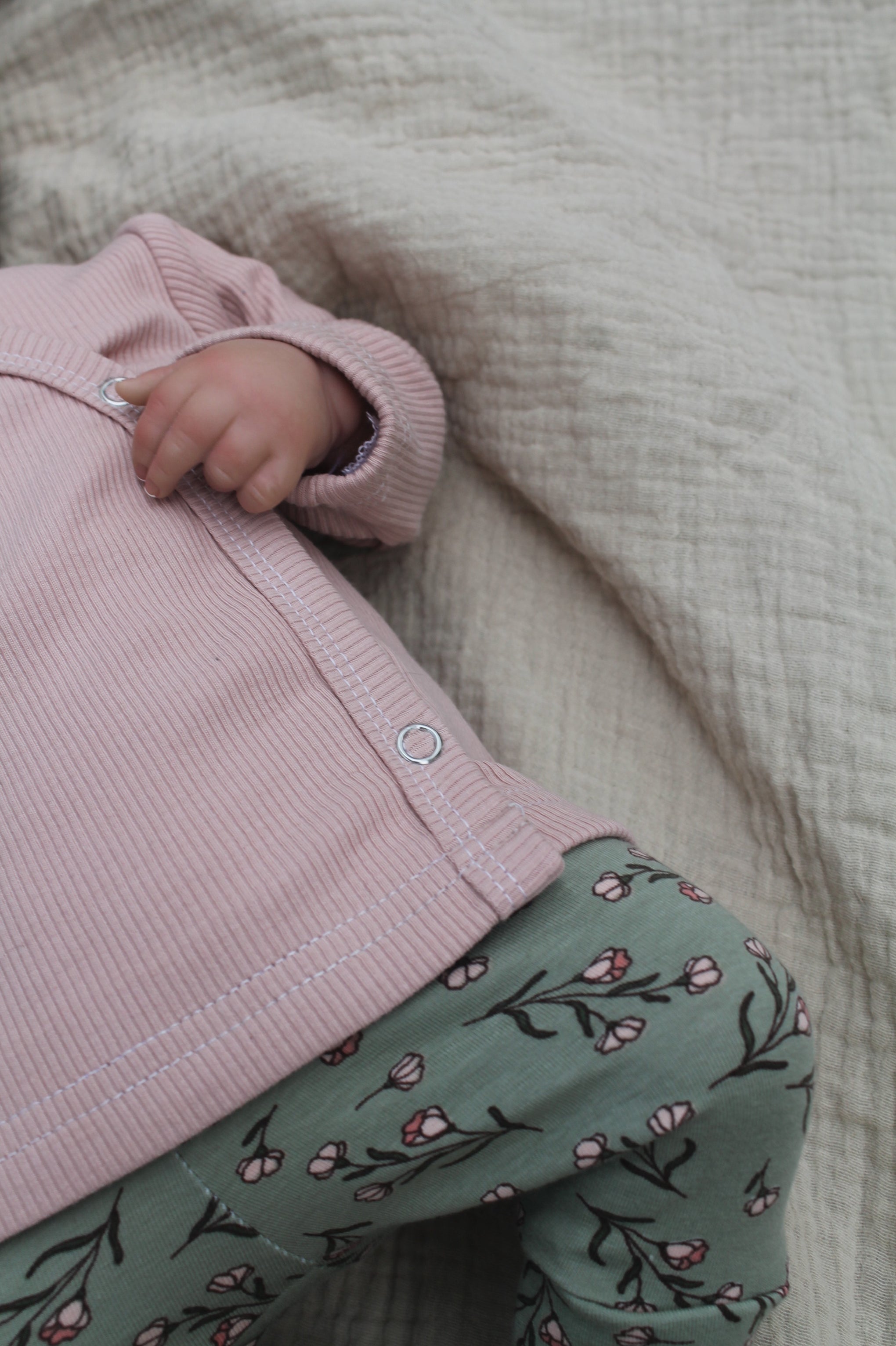 Newborn setje floral olijf