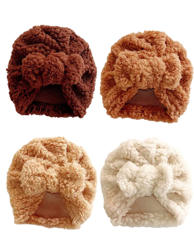 Teddy muts met strik (Kleur Keuze)
