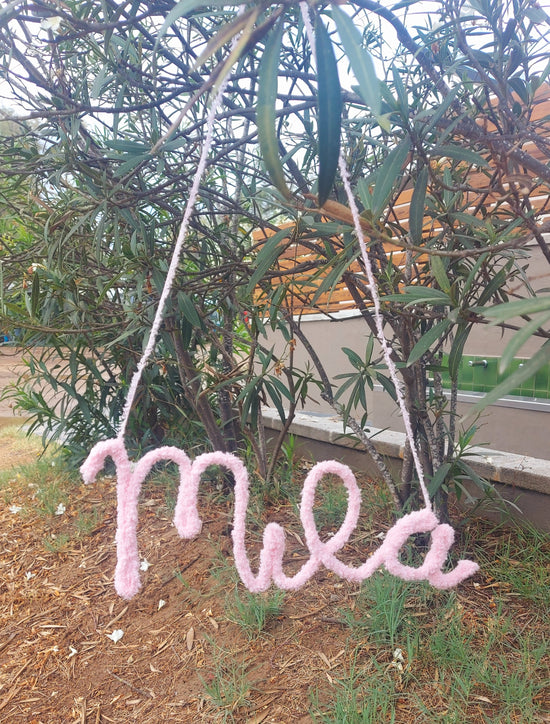 Punniknaam van Teddy Garen – Zachte & Gepersonaliseerde Naamdecoratie ashley-design